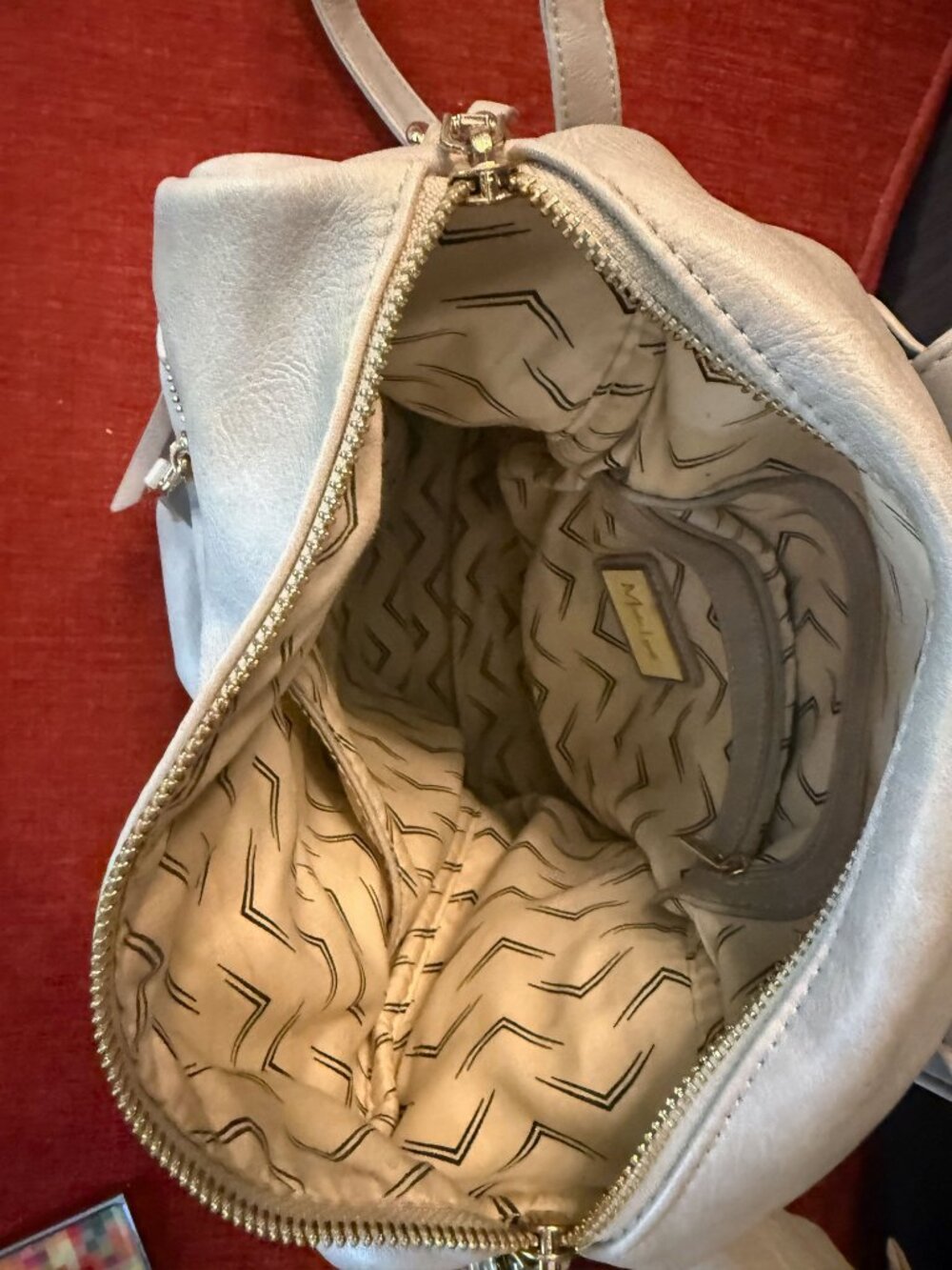 ModaLux BackPack | Versatile Purse - Picture 5 of 7